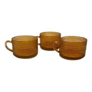 Iittala Kastehelmi Amber Glass Coffee Cups Set of 3 | Oiva Toikka Scandinavian Design For Sale