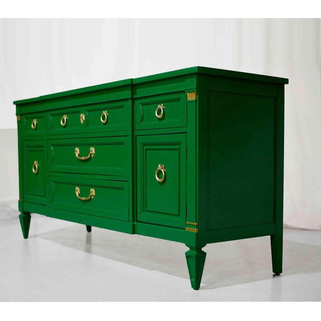 Thomasville Vintage Transitional Credenza Ribbon Hardware in Green by Thomasville - Newly Painted For Sale - Image 4 of 12