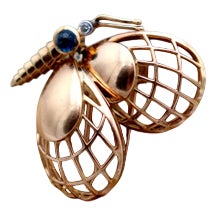 Gold Butterfly Shaped Brooch For Sale