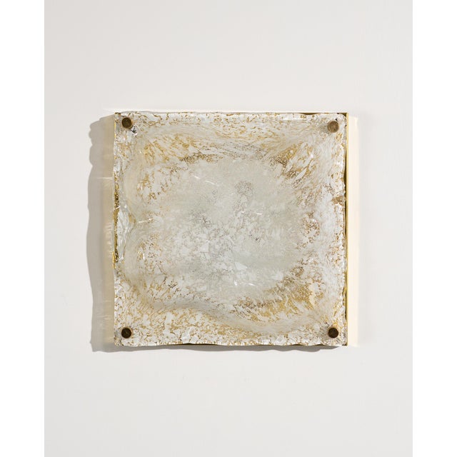 Murano Ice Glass Wall Lamp with Brass Backplate, Italy, 1970s For Sale - Image 15 of 15