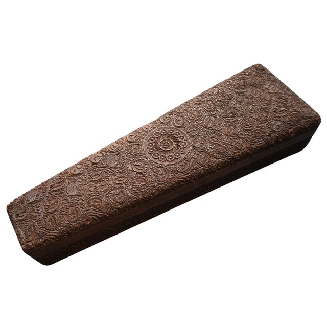 "Indian Carved Wooden Storage Box For Fans" Richly carved Indian in a good quality wooden storage box for fans Early 20th...