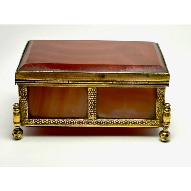 French Red Agate & Ormolu Box For Sale In Washington DC - Image 6 of 9