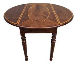 Example of Drop-Leaf and Pembroke Tables
