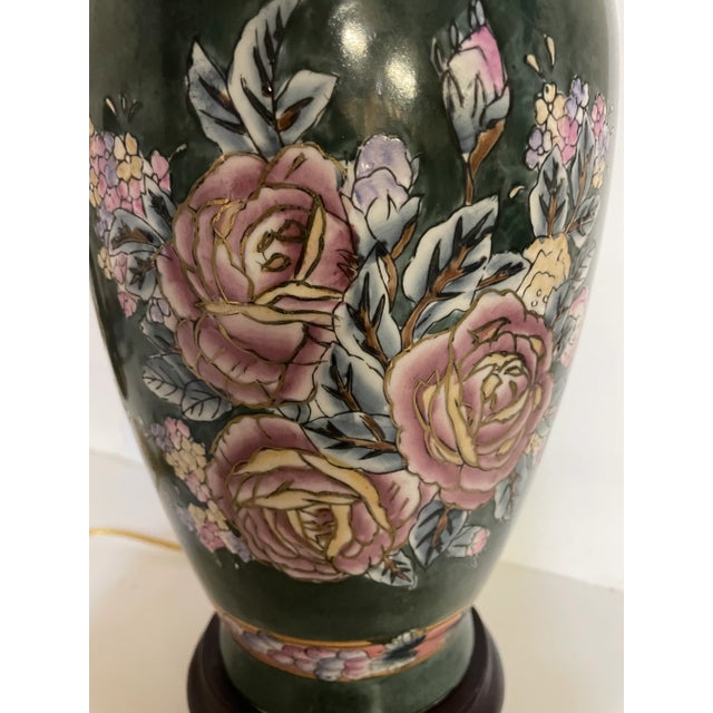 1990s Vintage Chinoiserie Floral Green Table Lamp For Sale - Image 5 of 8