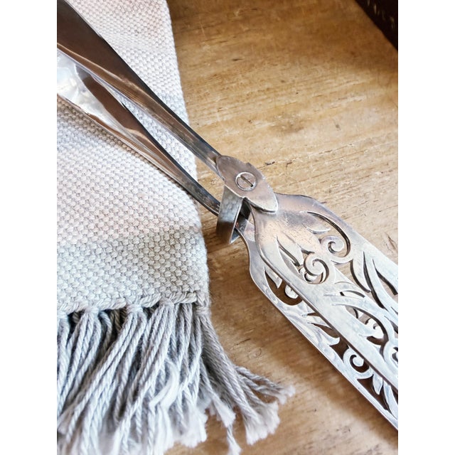 Silver Antique Royal Mail Steamship Silver Plated Asparagus Tongs For Sale - Image 8 of 8