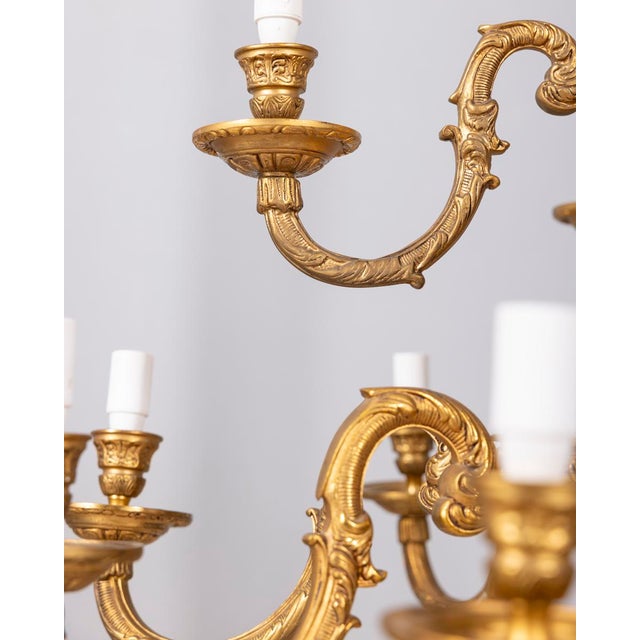 20th Century Classic Twelve-Light Gilded Bronze Chandelier, 1950s For Sale - Image 9 of 16