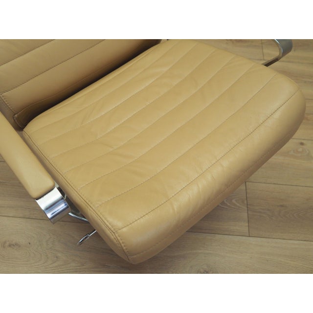 Danish Lounge Armchair from BoConcept, 1970s For Sale - Image 17 of 18