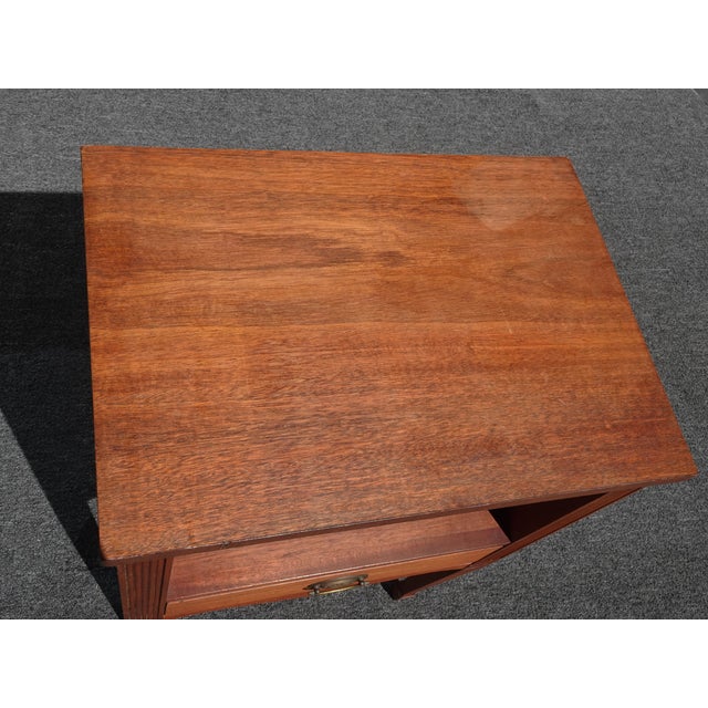 Wood Lh40 Vintage Kindel French Country Entry Side Table W One Drawer For Sale - Image 7 of 12