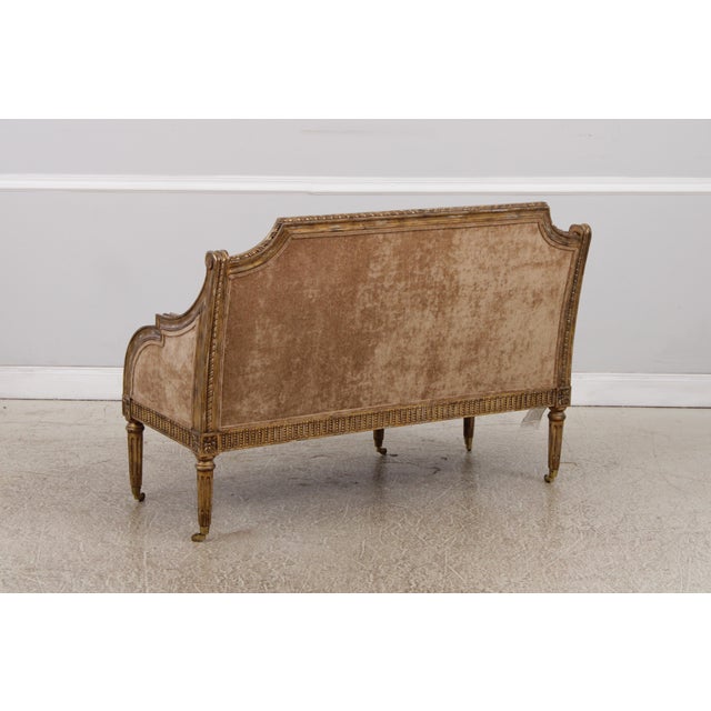 Maitland Smith French Louis XVI Style Giltwood Settee Loveseat For Sale In Philadelphia - Image 6 of 17