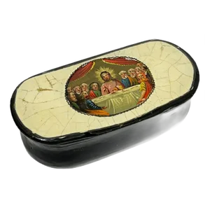 Small 18th Century Papier-Mâché Snuff Box