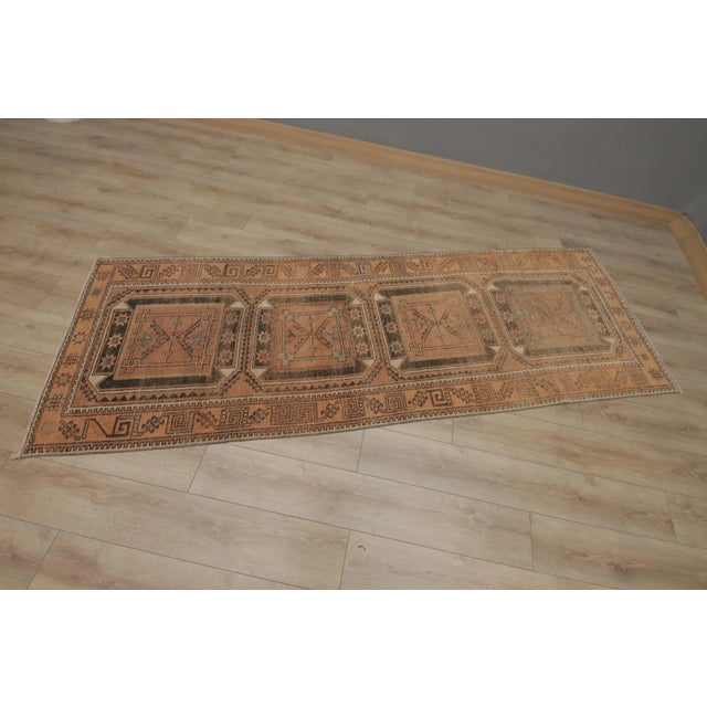 Rustic 1960s Southwestern Style Geometric Desing Beige Turkish Runner Rug For Sale - Image 3 of 11
