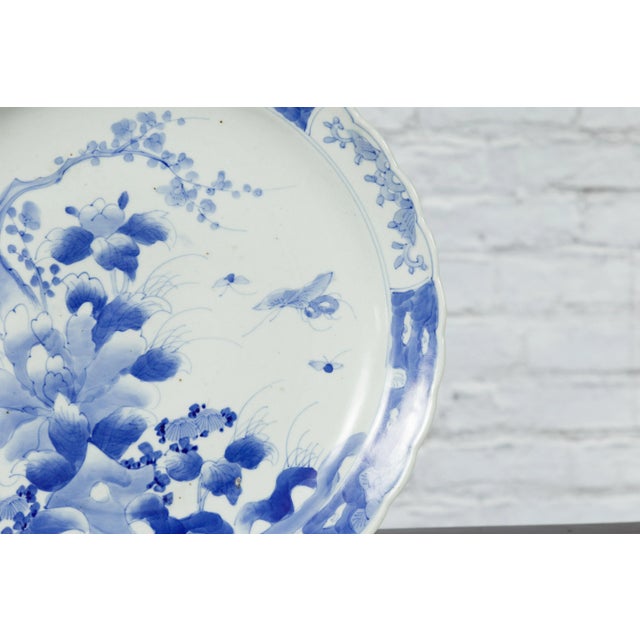 Japanese 19th Century Japanese Painted Blue & White Porcelain Imari Plate For Sale - Image 3 of 12