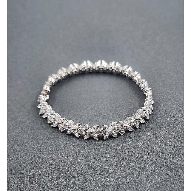 Early 21st Century 9.56 Ct Marquise & Round Diamond Tennis Bracelet For Sale - Image 5 of 8