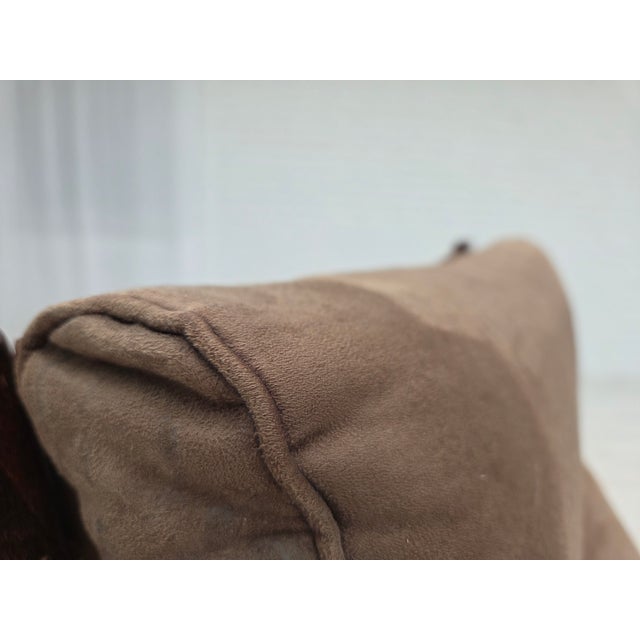 Vintage Scandinavian Lounge Chair in Leather, 1970s For Sale - Image 4 of 18