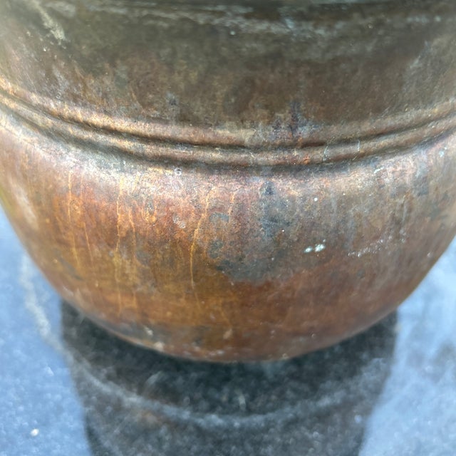 Early 20th Century Antique Rustic Brass Planter/Cachepot Natural Patina For Sale - Image 5 of 12