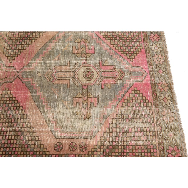 Mid 20th Century Vintage Persian Distressed Peach Handmade Medallion Wool Rug For Sale In New York - Image 6 of 11