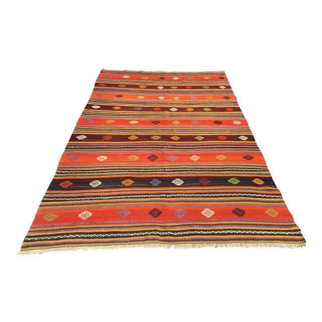 Vintage Turkish Kilim Rug - 109" X 71.5" For Sale