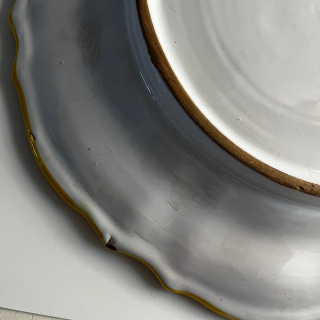 1930s Deruta Majolica Platter For Sale In New York - Image 6 of 7