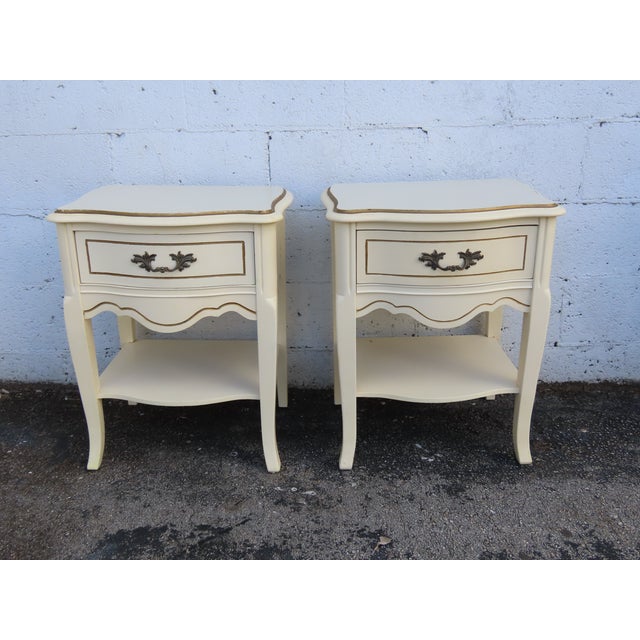French Shabby Chic Painted Nightstands Side End Bedside Tables a Pair 6238 For Sale - Image 16 of 18