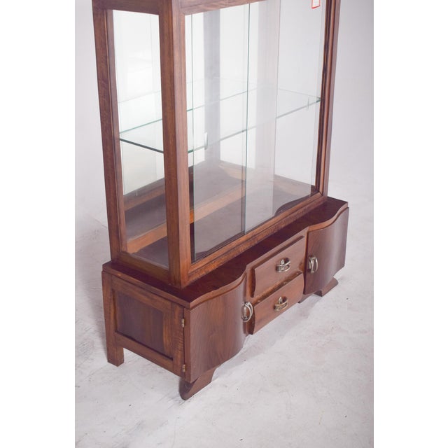 Wood Art Deco Showcase in Walnut, 1930s For Sale - Image 7 of 11