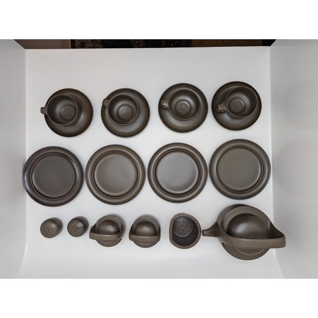 Vintage Service by Timo Sarpaneva, 1979, Set of 18 For Sale - Image 17 of 17