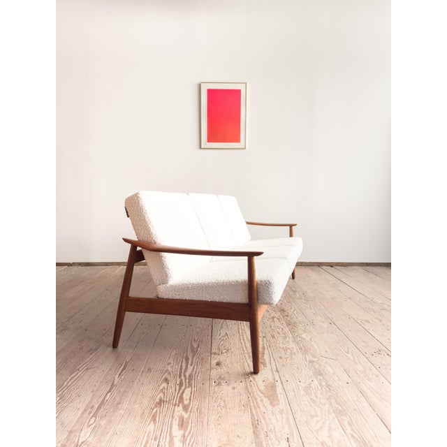 Mid-Century Modern Danish Model 164 Sofa by Arne Vodder for France & Son For Sale - Image 3 of 17