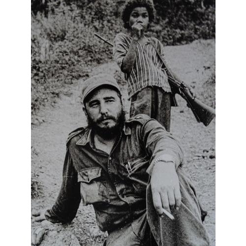 Alberto Korda, Fidel Castro, Silver Gelatin Print For Sale - Image 4 of 8
