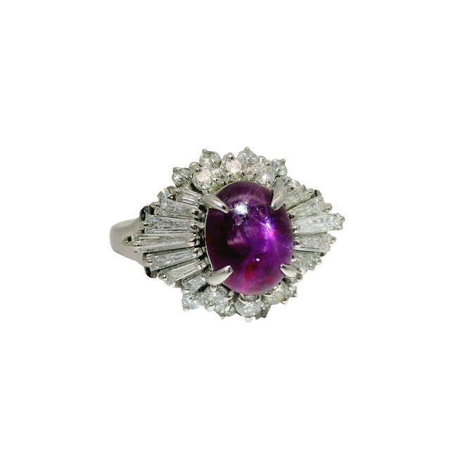 Contemporary 3.93 Carat Purple Star Sapphire Diamond Platinum Burst Ring, Size 8.5 For Sale - Image 3 of 7