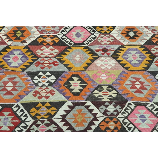 1960s Vintage Turkish Kilim Rug For Sale - Image 6 of 13