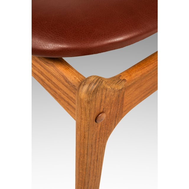 Set of Six (6) Bespoke Danish Modern Model 49 Dining Chairs in Teak & New Leather by Erik Buch for O. D. Møbler, Denmark, C. 1960s For Sale - Image 17 of 18
