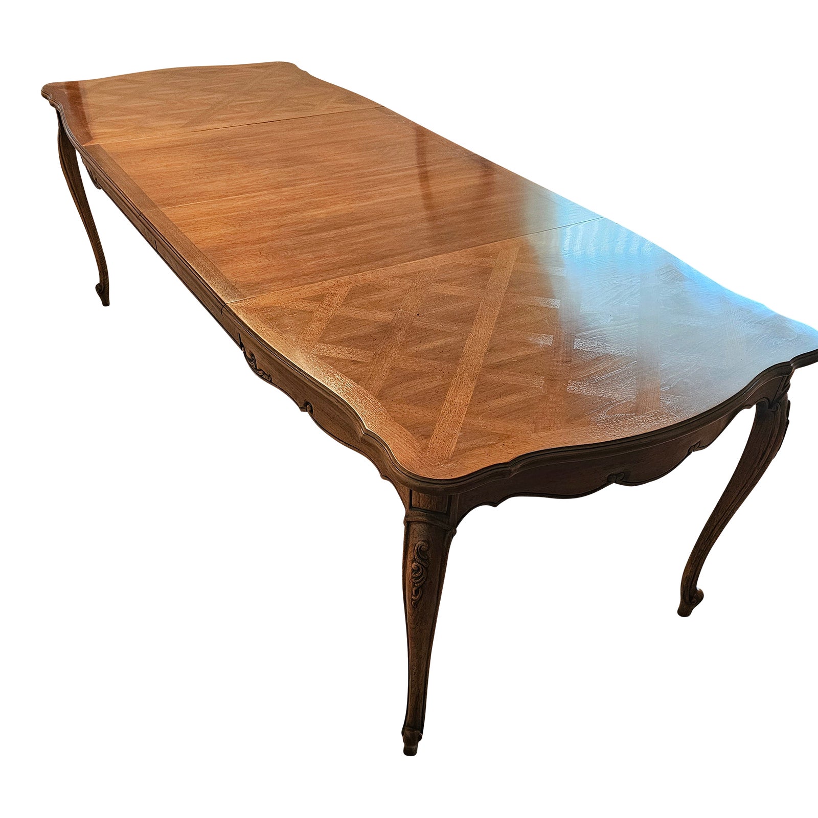 1980s Thomasville Country French Parquet Dining Table With 2 Leaves