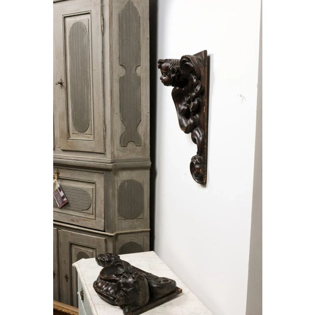 French 1690s French Louis XIV Period Carved Cherub Appliques from Strasbourg - A Pair For Sale - Image 3 of 13