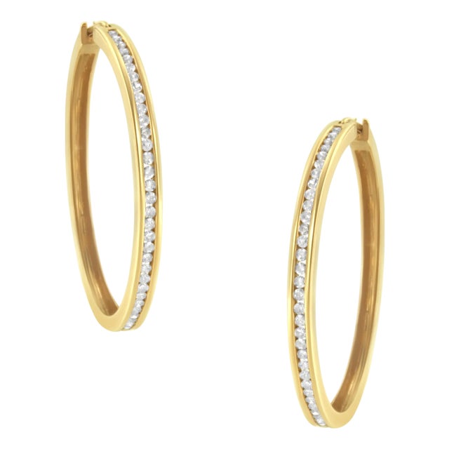 10KT Yellow Gold 1 cttw Slim Diamond Hoop Earrings (I-J Color, I1-I2 Clarity) For Sale
