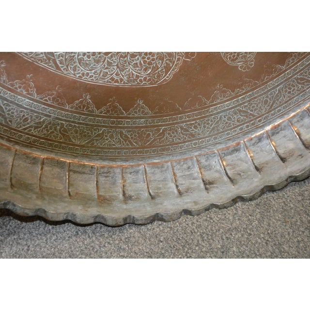 1950s Vintage Middle Eastern Large Ornate Metal / Copper Fluted Edge Chai Tea Tray / Wall Decor For Sale - Image 5 of 14