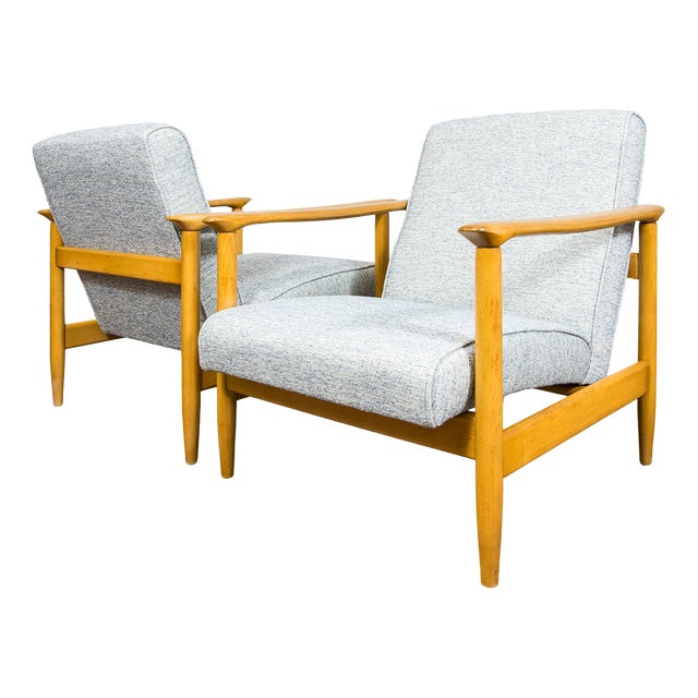 Vintage GFM 142 Chairs by Edmund Homa for GFM, Poland, 1960s, Set of 2 For Sale