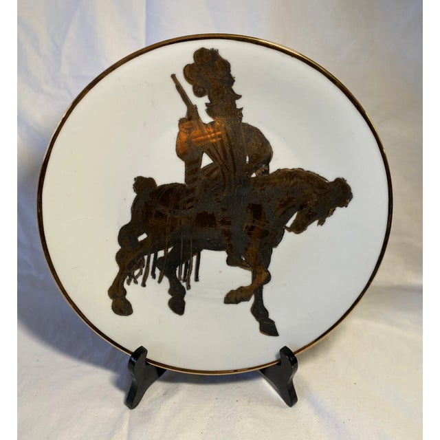 China Plate on Stand Golden Horse Design For Sale - Image 4 of 12