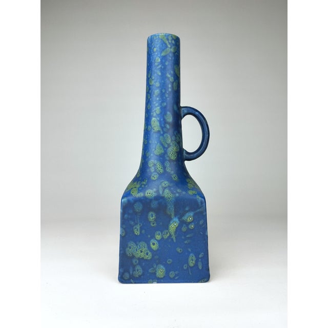 A rare vase from the 1960s with a beautiful blue and green glaze. The manufacturer, Emons & Söhne (ES Keramik), based in...
