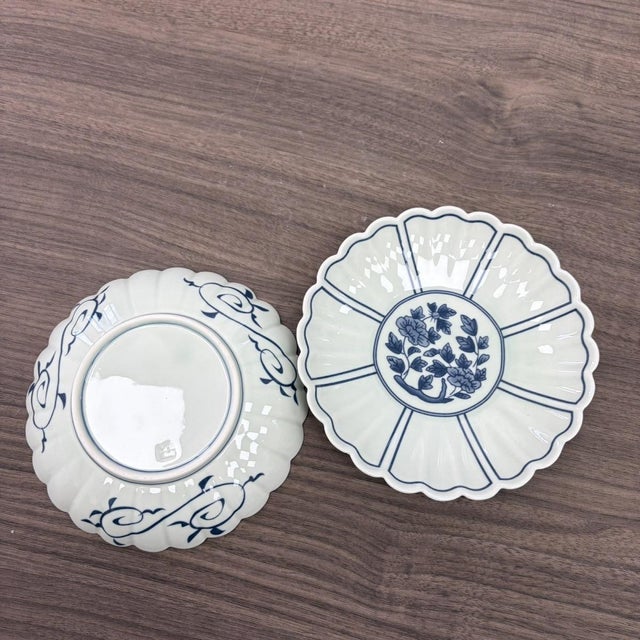 2010s Japanese-Style Petal-Shaped Blue-and-White Plate - Set of 2 For Sale - Image 5 of 5