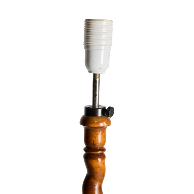 Swedish Grace Floor Lamp in Twist-Carved Wood, 1930s-1940s For Sale - Image 4 of 6