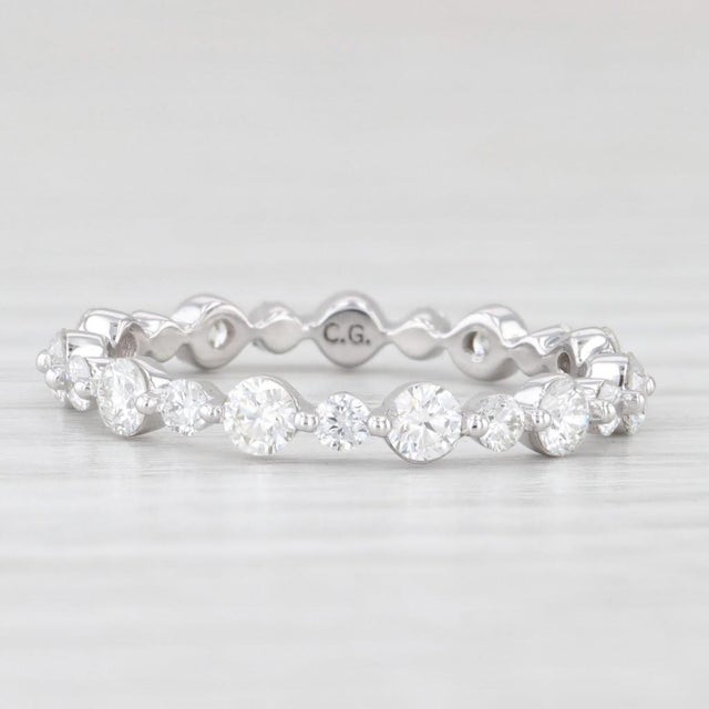 Modern 0.94ctw Diamond Eternity Band 14k White Gold Wedding Ring Size 6.25 Stackable For Sale - Image 3 of 9