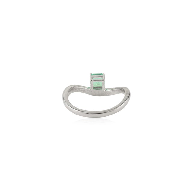 Metal Deco Style Minimal 14k White Gold Square-Cut Emerald Wave Solitaire Ring Size 6 For Sale - Image 7 of 14
