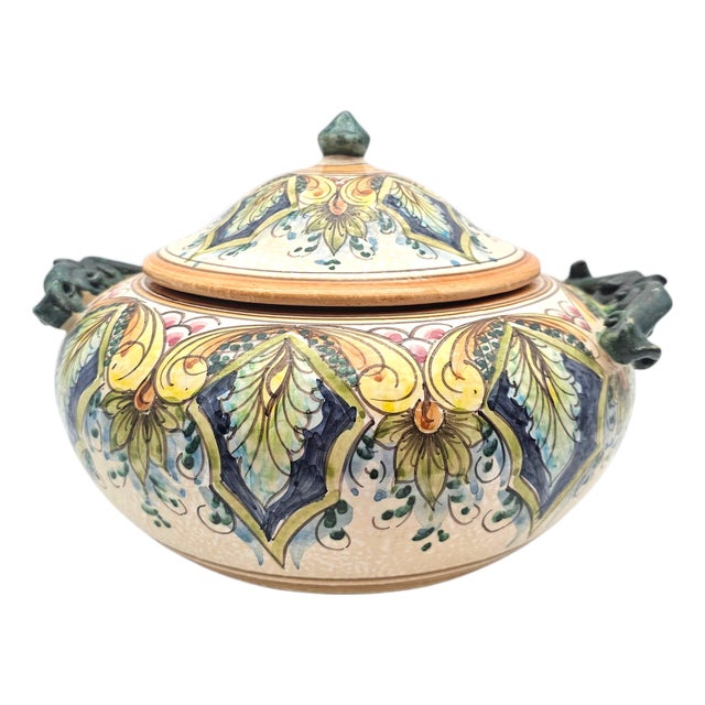 Late 20th Century Erice Ceramica Ericina Sicilian Hand Painted Majolica Lidded Tureen 10.5" For Sale