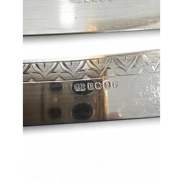 Silver English Victorian Fish Knives in Case, 19th Century, Set of 12 For Sale - Image 8 of 12