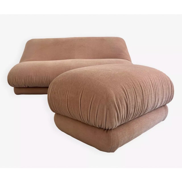 Pink Sofa and Ottoman from Steiner, 1980, Set of 2 For Sale - Image 8 of 8