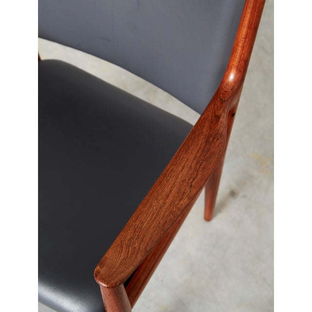 JH-513 Armchair by Hans J. Wegner for Johannes Hansen, 1960s For Sale - Image 17 of 18