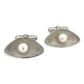 1990s Mikimoto Estate Akoya Pearl Mens Cufflinks 6.5 mm Sterling Silver, 2 pieces For Sale