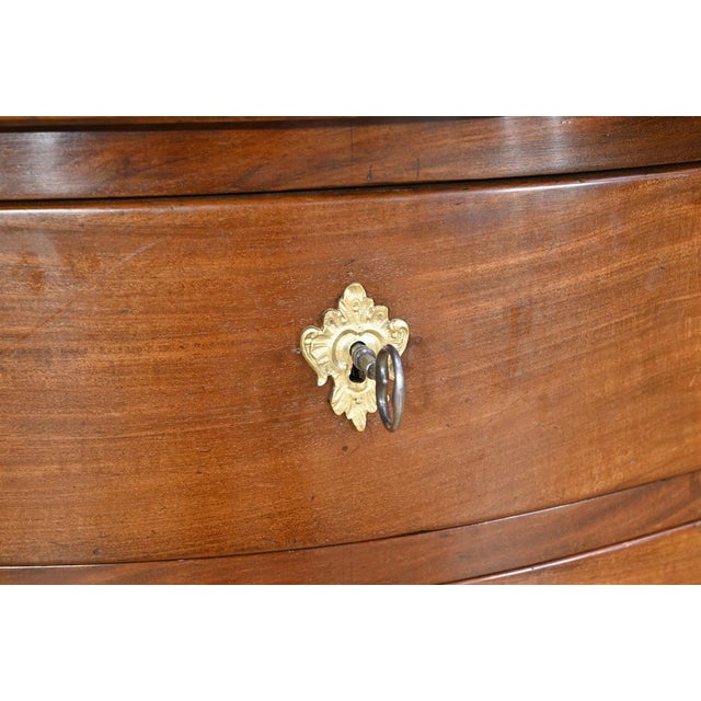 Nantaise Mahogany Port Commode, Late 18th Century For Sale - Image 12 of 18