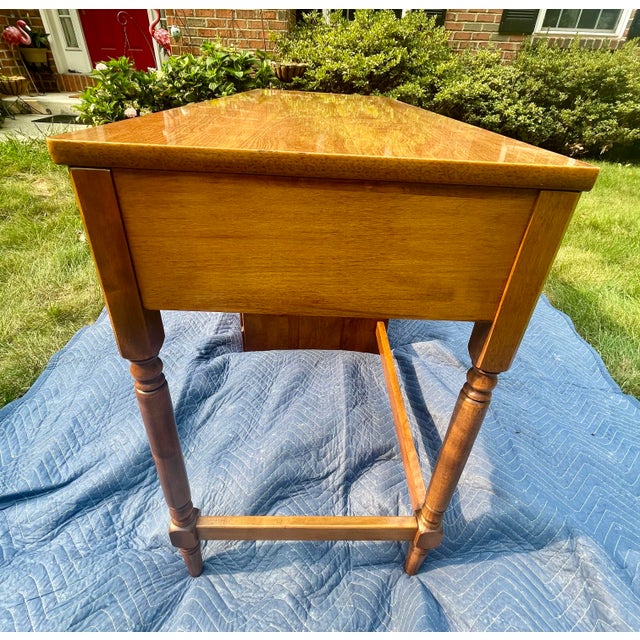 1970s Compact Solid Hardwood Writing Desk by Ethan Allen – Warm Minimalist Silhouette For Sale - Image 11 of 16