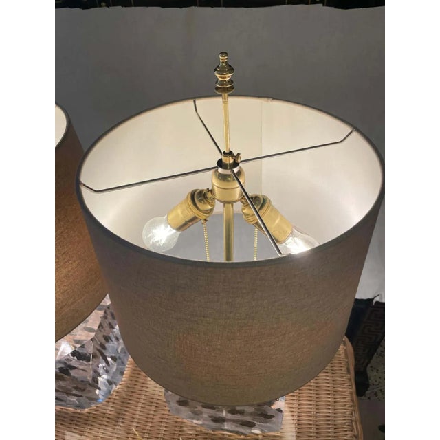 Lucite Layered Hexagonal Block Lamps by Freda Koblick - A Pair For Sale In Miami - Image 6 of 11