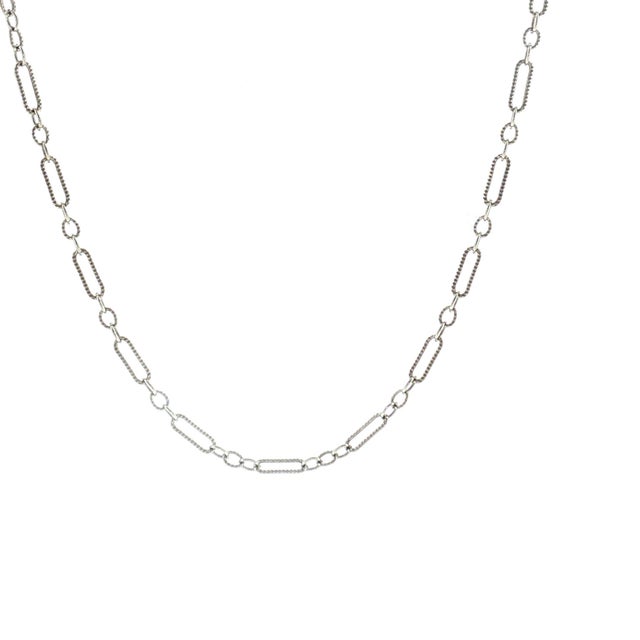 Modern Late 20th-Century 16" 1.7mm Textured Alternating Cable Neckchain For Sale - Image 3 of 4